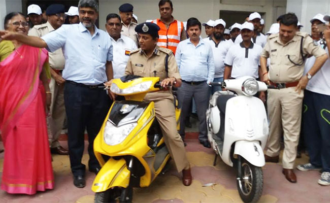 http://businessfortnight.com/india-can-move-at-zero-cost-with-ujaas/